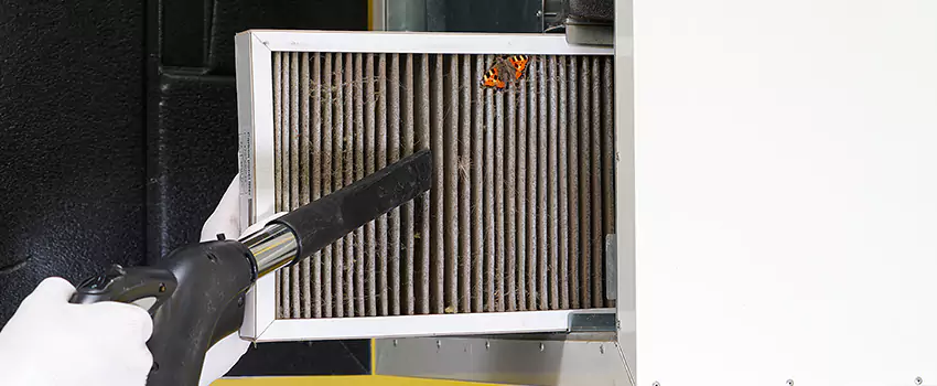 Clogged Air Duct Cleaning Process in Mason City, IA